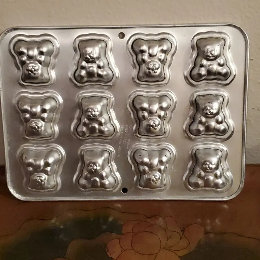 1994 Wilton Teddy Bear Mold
